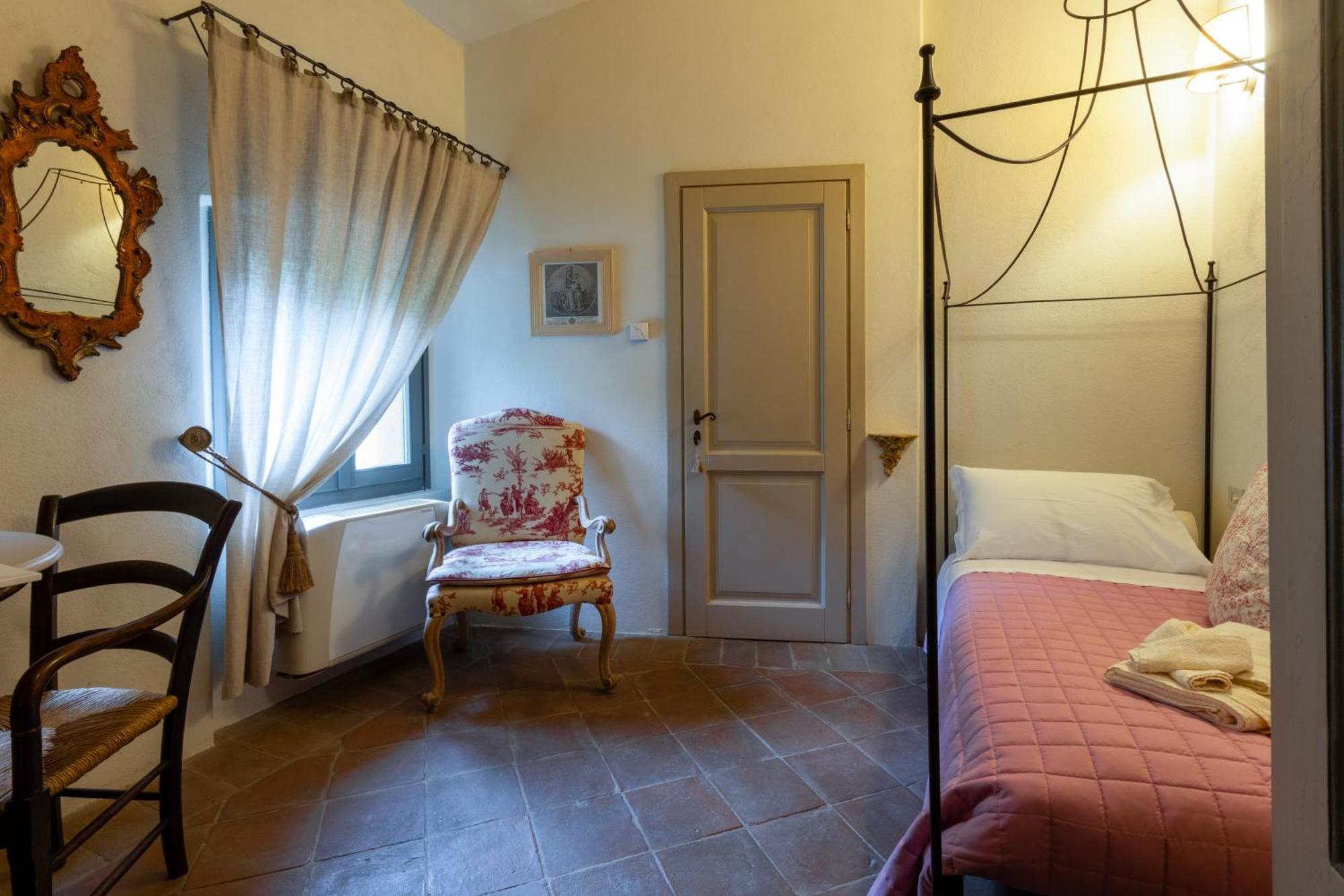 La Locanda Di Villa Toscana Біббона Екстер'єр фото
