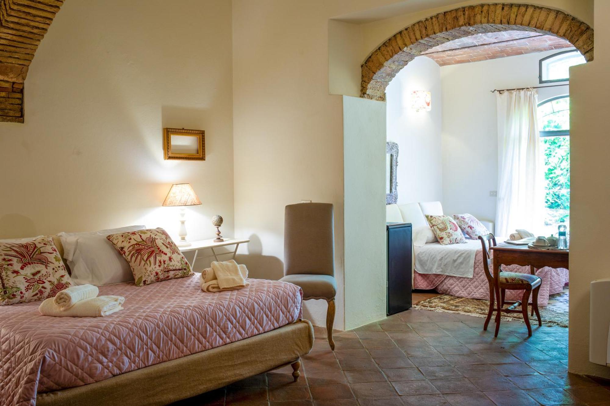 La Locanda Di Villa Toscana Біббона Екстер'єр фото