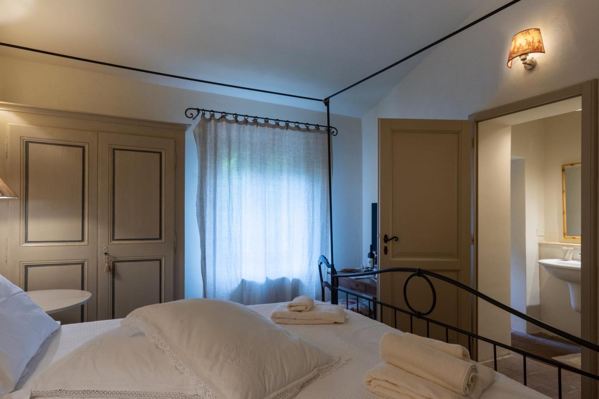 La Locanda Di Villa Toscana Біббона Екстер'єр фото